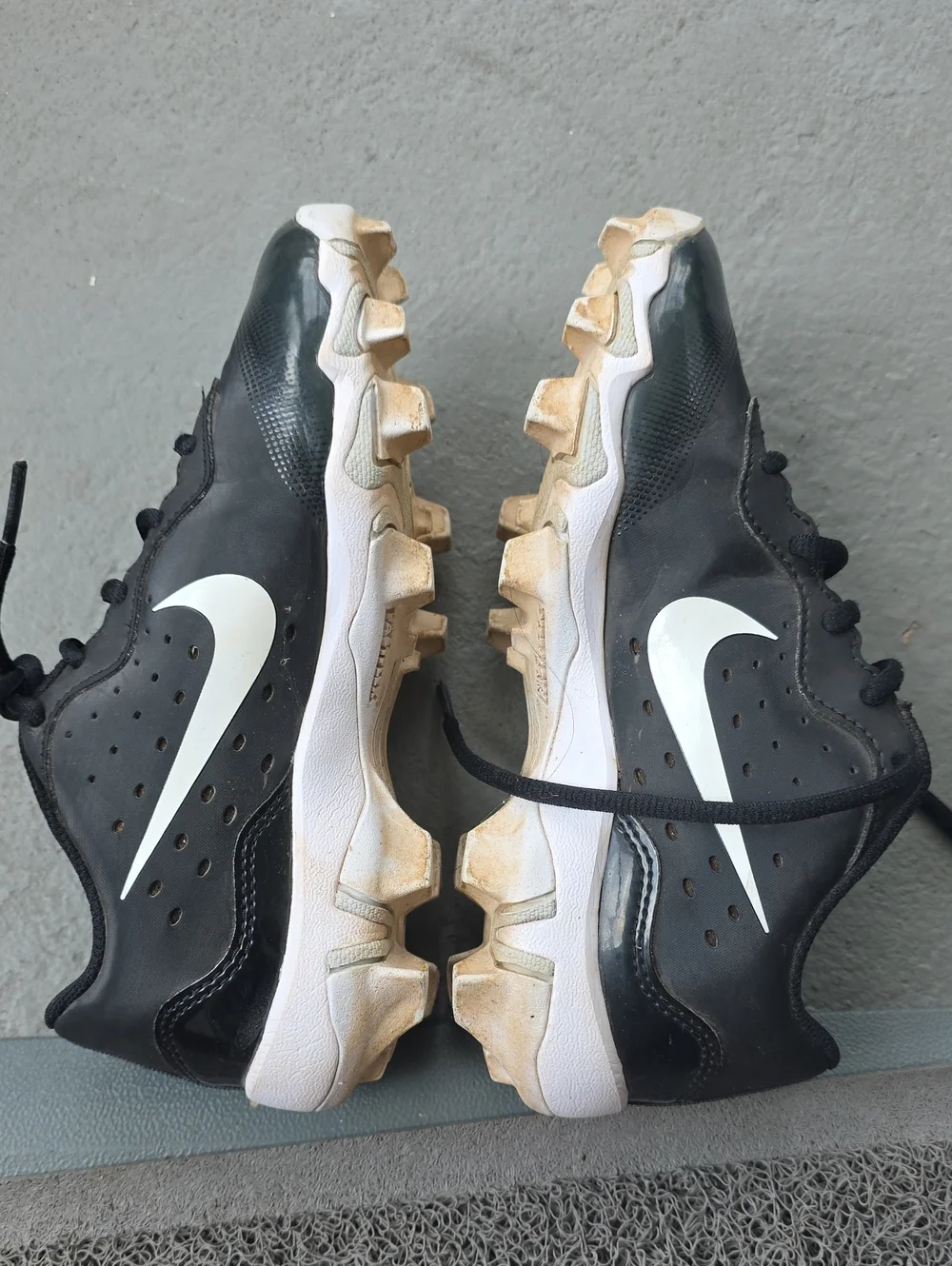 Nike used season
